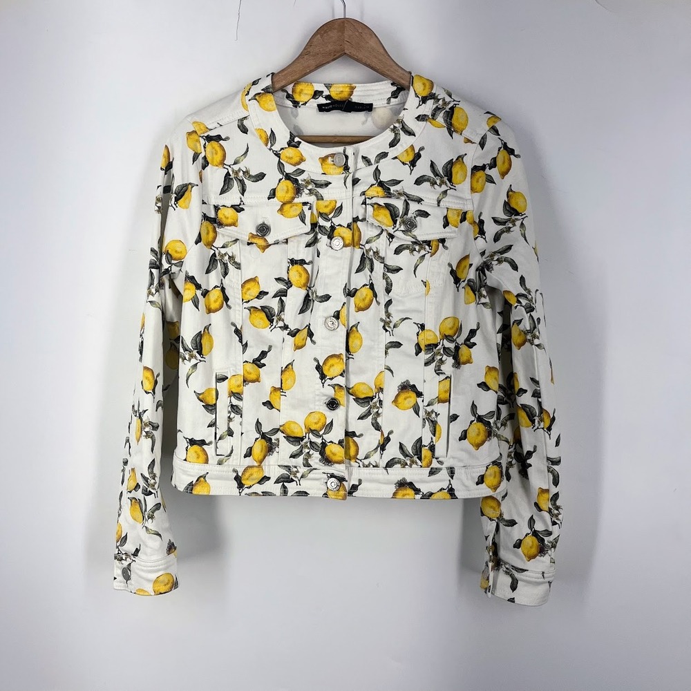 White House Black Market Lemon Print Denim Jacket White Yellow Size M Collarless